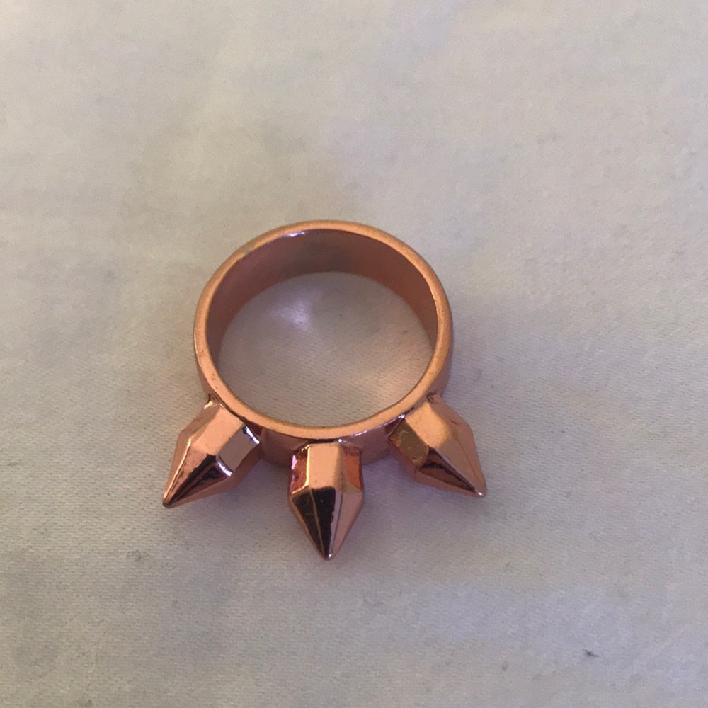 Urban Outfitters Rose Gold Spikes Ring